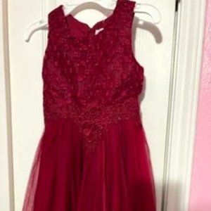 New, Girls Size 6 Maroon Formal Dress